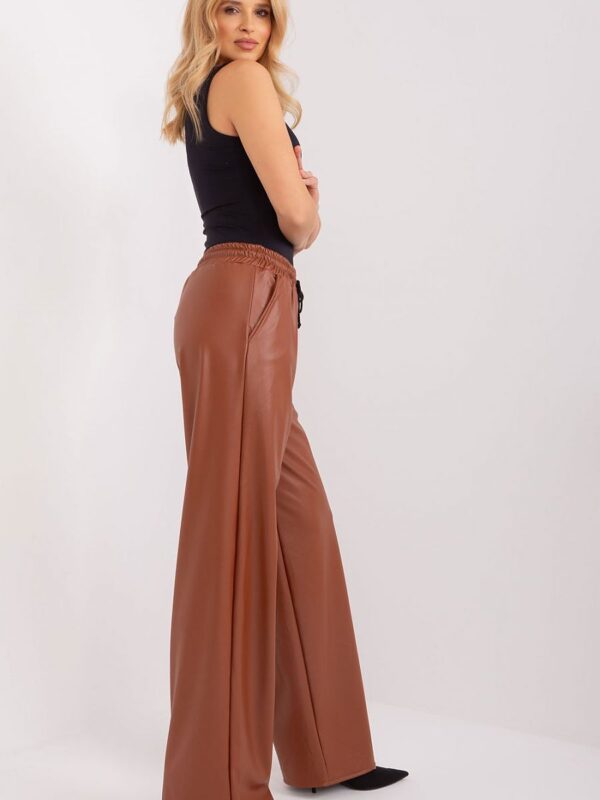 Spodnie Damskie Model LK-SP-509453.47 Light Brown - Lakerta - obrazek 3