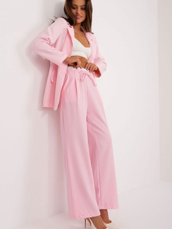 Spodnie Damskie Model DHJ-SP-A7327TR.28 Light Pink - Italy Moda - obrazek 2