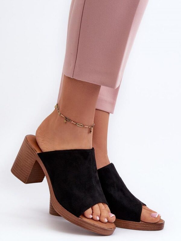 Sandał Klapki Model Varnila 24SD98-6763 Black - Step in style