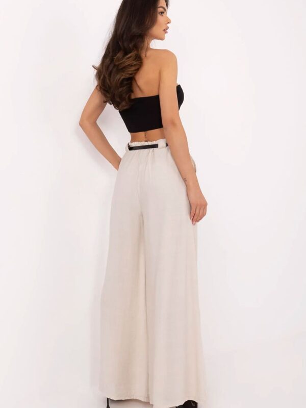 Spodnie Damskie Model MI-SP-A2476.95 Beige - Italy Moda - obrazek 3