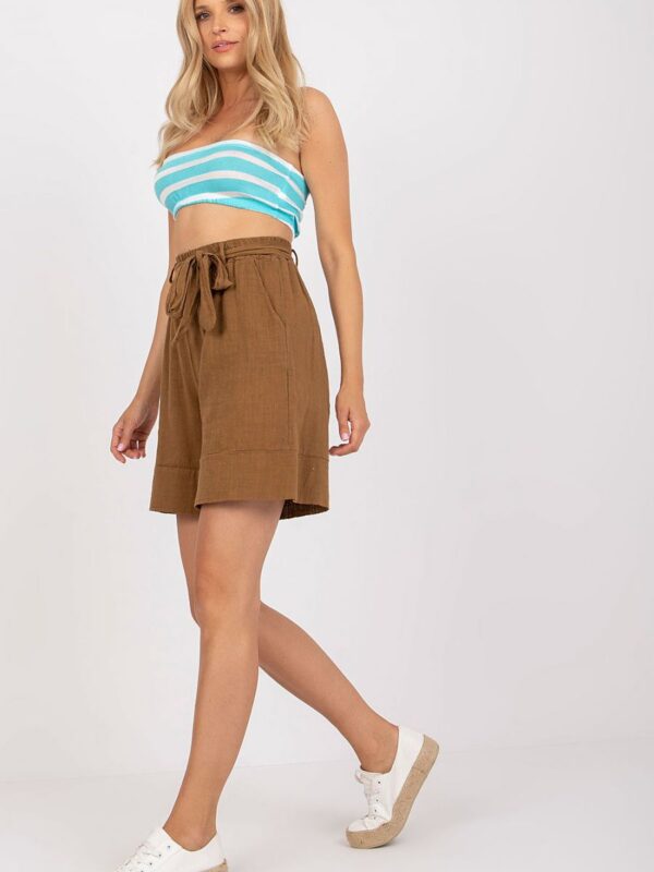 Szorty Damskie Model TW-SN-BI-26464.07 Brown - Och Bella - obrazek 2