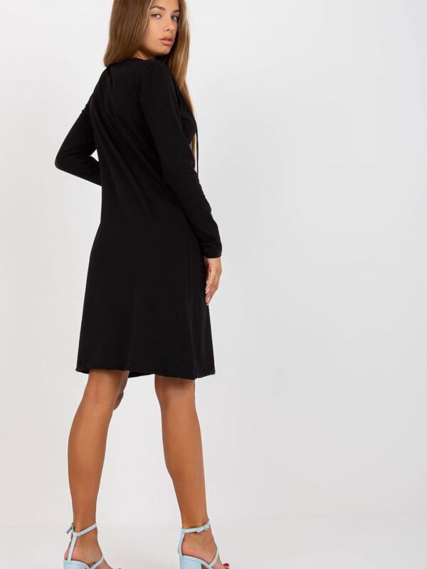 Sukienka Model RV-SK-8054.46P Black - Rue Paris - obrazek 3
