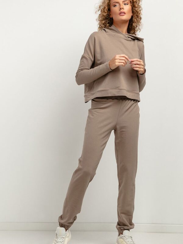 Spodnie Dresowe Model T384/6 Cappuccino - Tessita